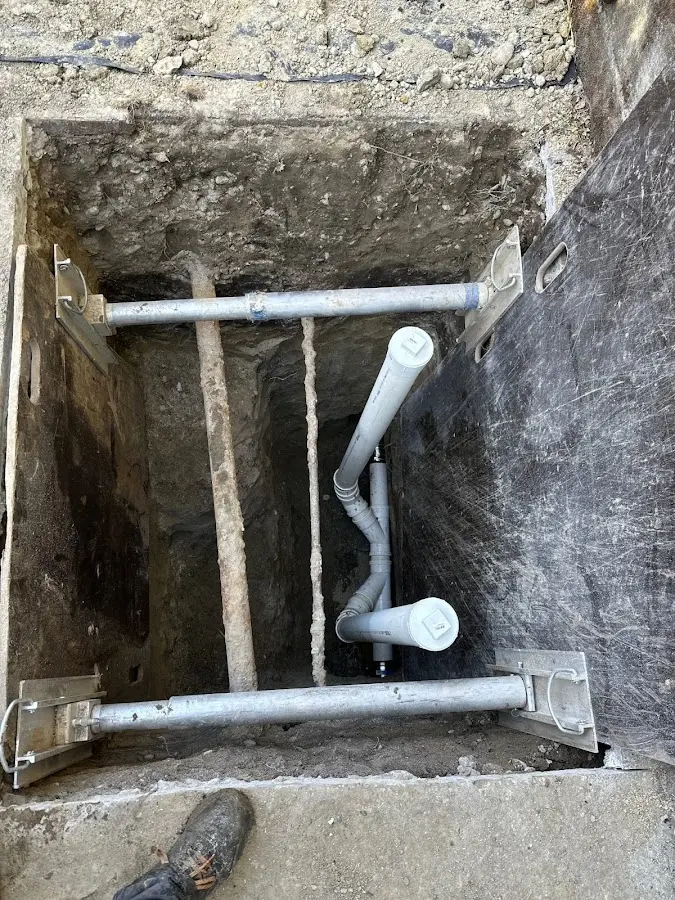 Experienced plumber completing Gas Line Repair work in Livingston